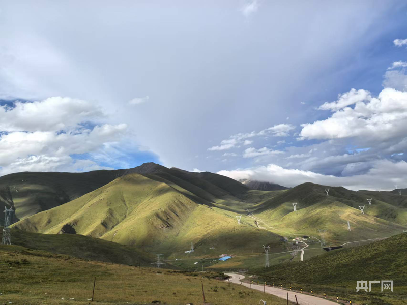 天博体育故事开始的地方丨在雪山大地 感受杨志军笔下的沧桑巨变(图9)